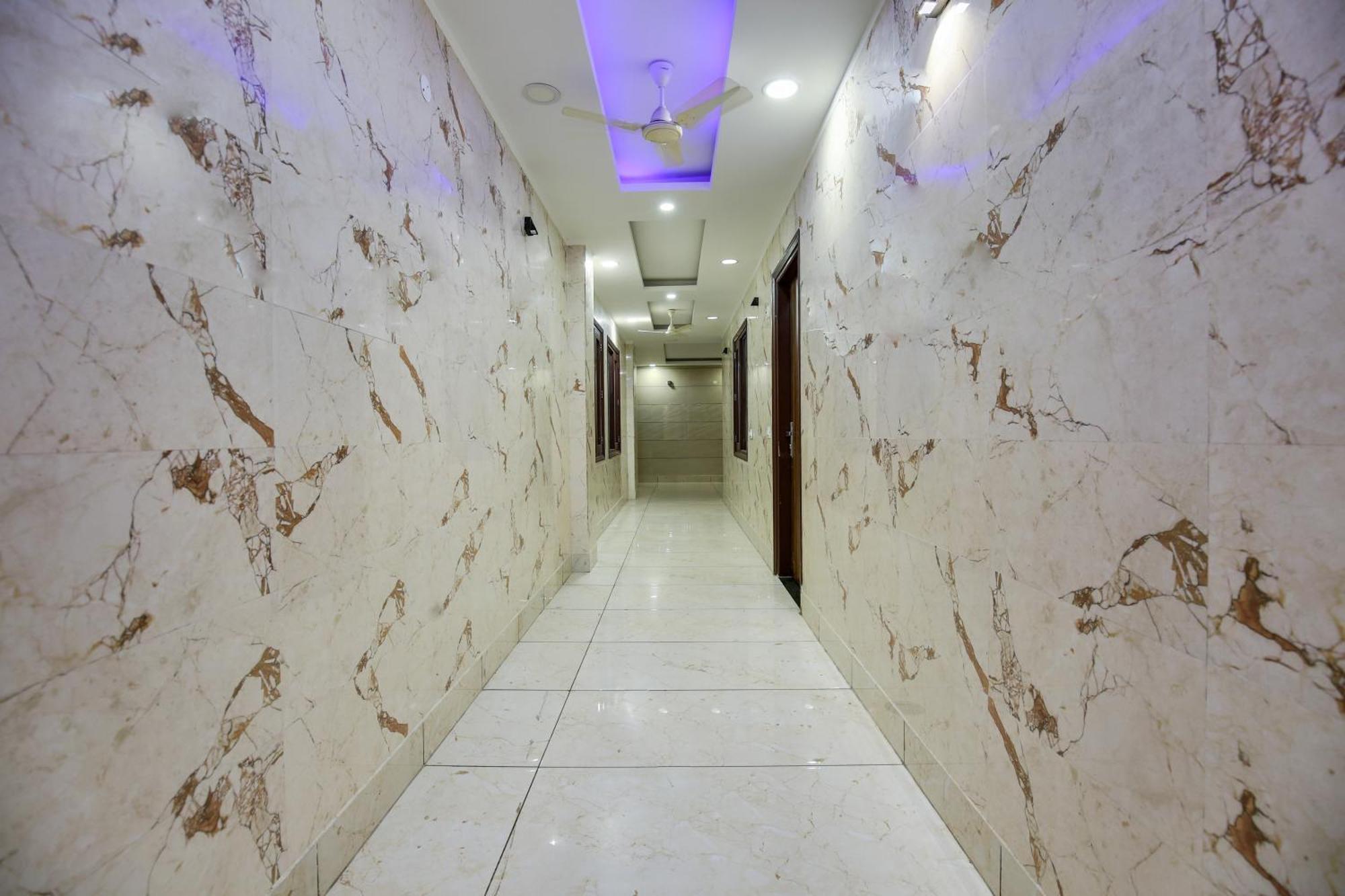 Hotel O Royal Mohali Esterno foto